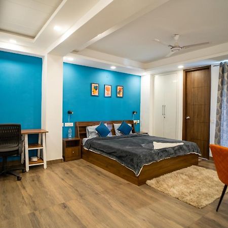 Flxho Uno - Serviced Apartment & Rooms - Golf Course Road Гургаон Екстериор снимка