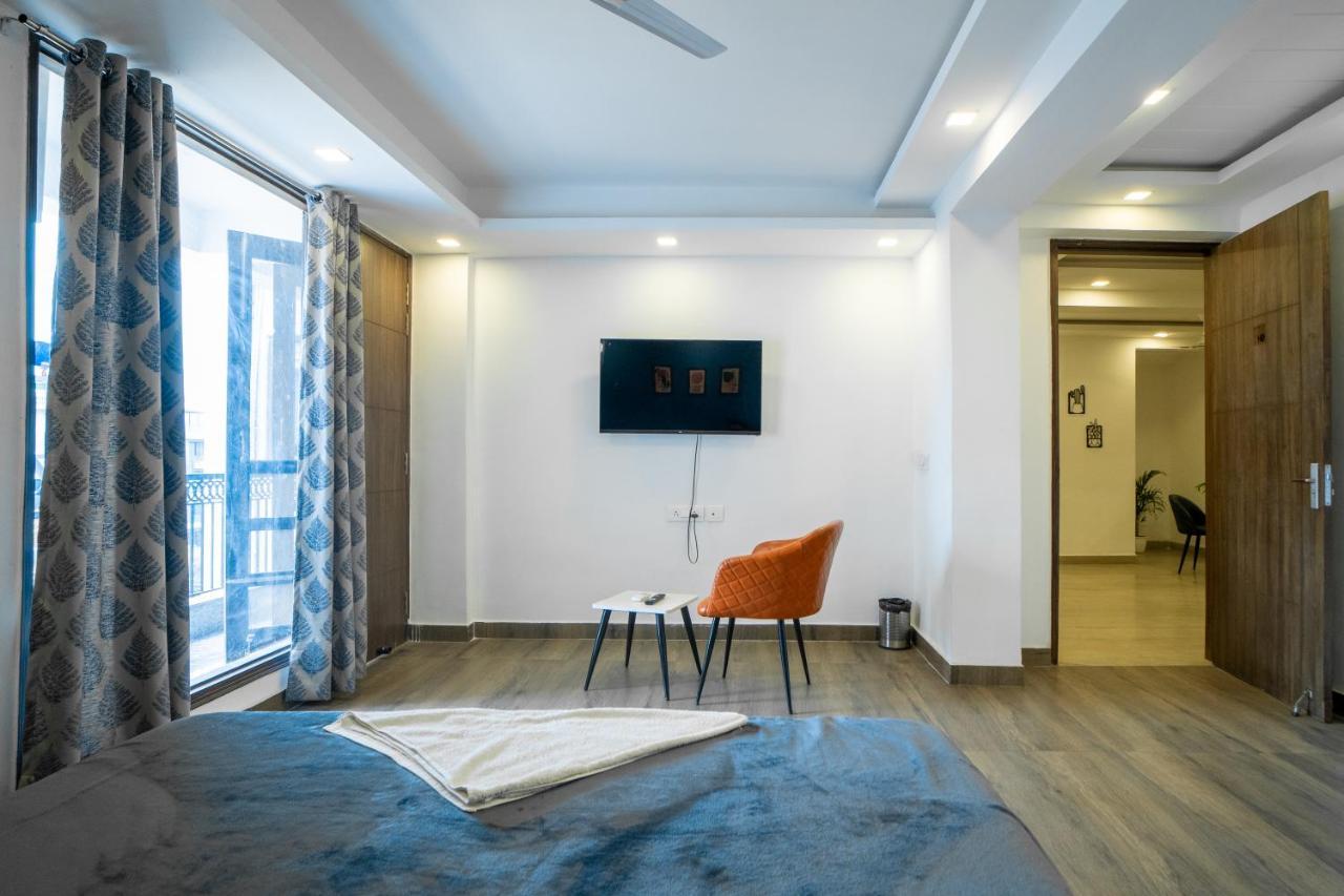 Flxho Uno - Serviced Apartment & Rooms - Golf Course Road Гургаон Екстериор снимка